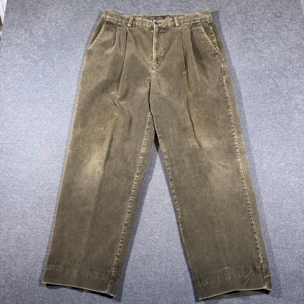 Vintage Gap Corduroy Pants Mens 35x28 Brown Pleated Relaxed Fit Straight Leg
